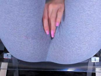 Kira-Kell webcam bongacams model stream image