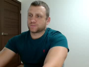 malchyshka webcam model stream image