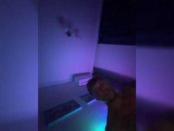 YogaWow webcam model stream image