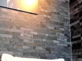 Bruce Dallas webcam model stream image