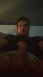 Luzzl webcam model stream image