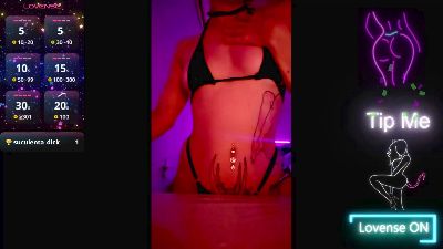 whorekinga webcam model stream image