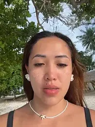 Serenaa_rabbit webcam model stream image