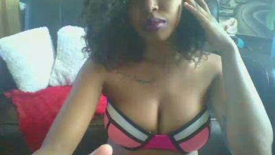 Gyalemasquee webcam model stream image