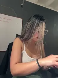 Isabella_Varella webcam model stream image