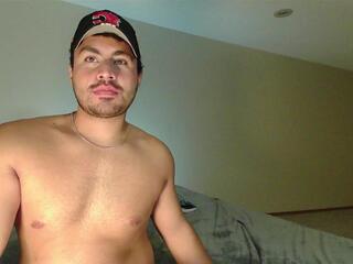 Luke Hardy webcam model stream image