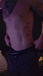 KingCole2390 webcam model stream image