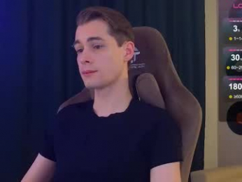 debugmee webcam model stream image