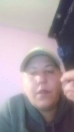 elenis4 webcam model stream image