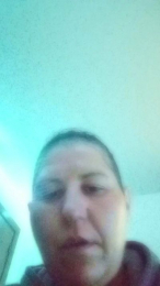 elenis4 webcam model stream image