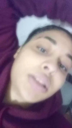 elenis4 webcam model stream image