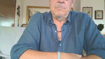 gyordy1 webcam cam4 model stream image