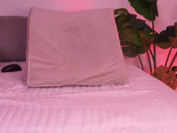 sofiachic webcam chaturbate model stream image