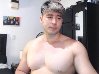 Miguel G webcam flirt4free model stream image
