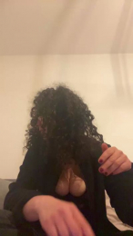 LadyAzar webcam model stream image