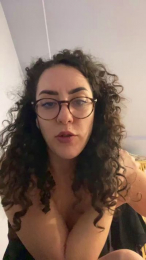 LadyAzar webcam model stream image