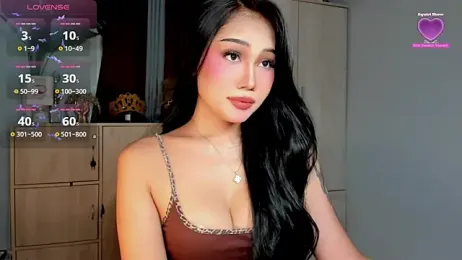 UltimateMuse webcam model stream image