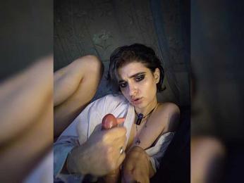 CyberSquirtCuckQueen webcam model stream image