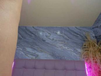 luna-maison webcam bongacams model stream image