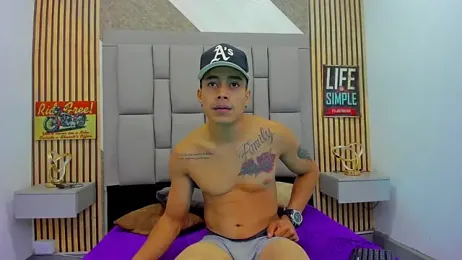 pleasureroomxx webcam model stream image