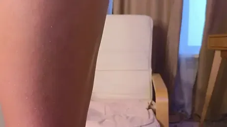 hol1y webcam model stream image