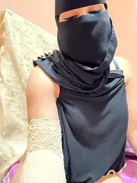 _Laiali_ webcam model stream image