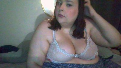 HannahWi webcam model stream image