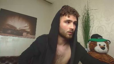 KyloEast webcam model stream image