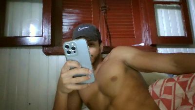 Tomtresor webcam model stream image