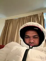 marhi32 webcam model stream image