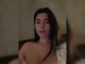 _AB_runette webcam model stream image
