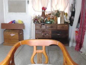 latin_meg webcam model stream image