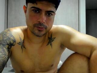 Wext webcam model stream image