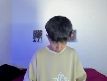 justine_ad webcam model stream image