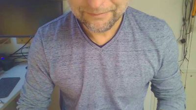 steakmedium webcam model stream image