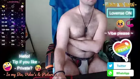 RealManHaveHairy webcam model stream image