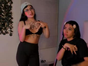 cintya_kors webcam model stream image