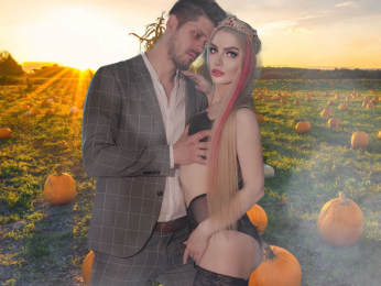 DennisLina webcam model stream image