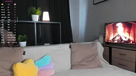 AmyLouWood webcam model stream image