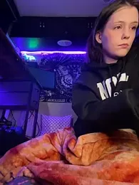 Lilactease webcam model stream image