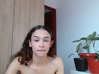 Twink_fem-boy webcam stripchat model stream image