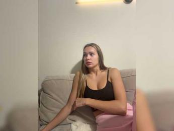 CrystalFairy webcam model stream image