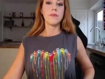 stripmequick webcam model stream image