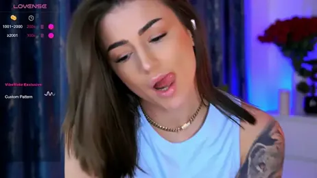 AishaSins webcam model stream image