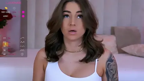 AishaSins webcam stripchat model stream image