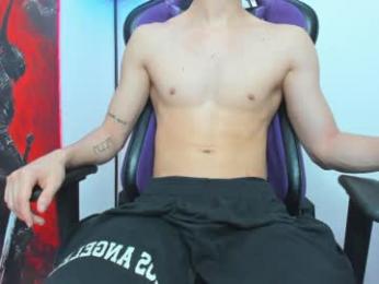 michael_twink18 webcam model stream image