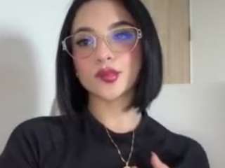 kiraalopez webcam camsoda model stream image