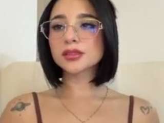 kiraalopez webcam model stream image