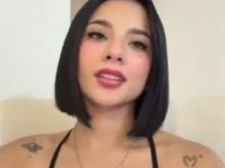 kiraalopez webcam model stream image