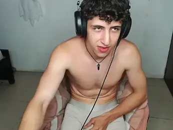 kervs_id webcam stripchat model stream image